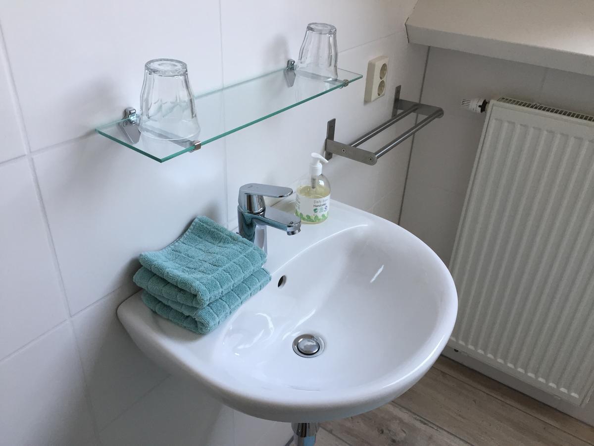 Bij En Boom Bed & Breakfast Drachten Esterno foto